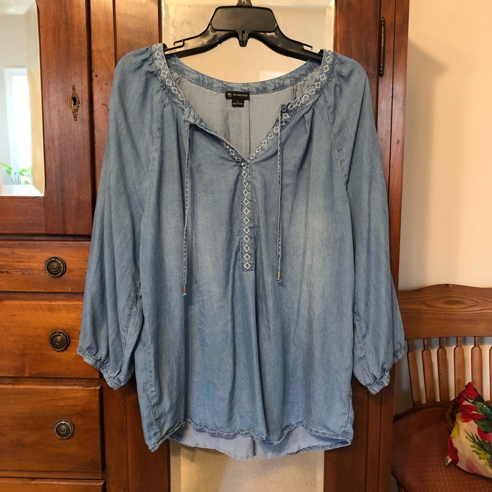 Soft Chambray Top NWOT